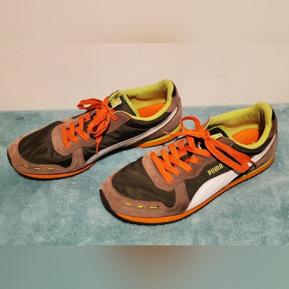 Lightly Worn Puma Sport Lifestyle Shoes - Picture 2 of 6